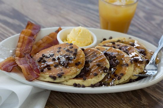 Apple-Barn-Breakfast-Hours